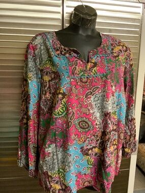 New Direction Woman tunic